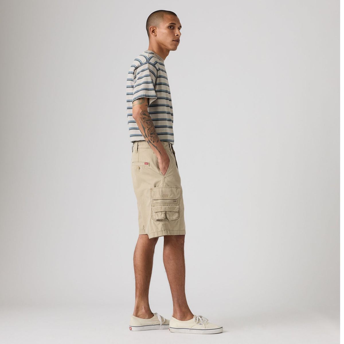 LEVI'S® MEN'S FISHING CARGO SHORTS - TAN