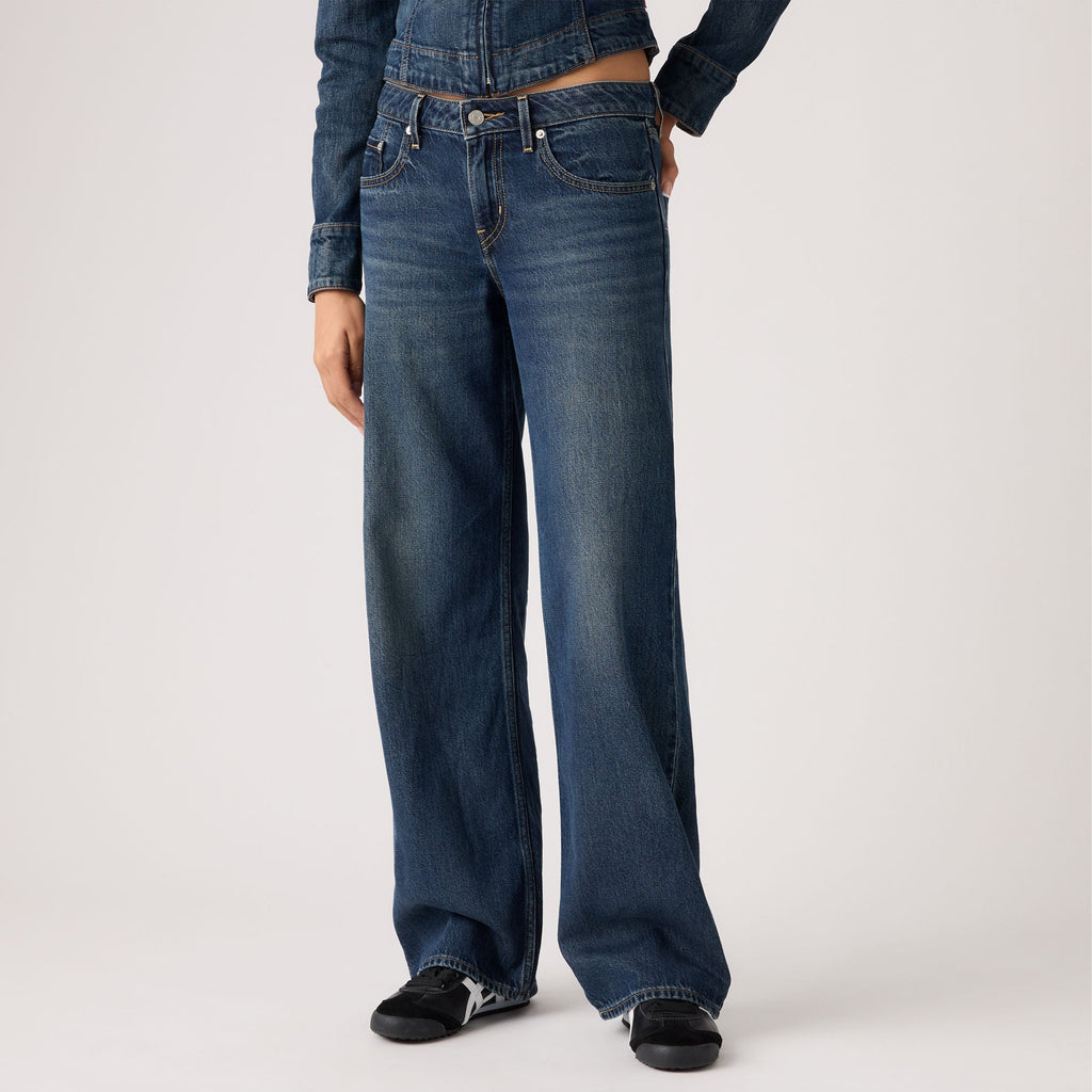 LEVI'S® WOMEN'S LOW LOOSE JEANS - MED INDIGO - WORN IN
