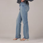 LEVI'S® WOMEN'S 501® CURVE JEANS - MED INDIGO - WORN IN