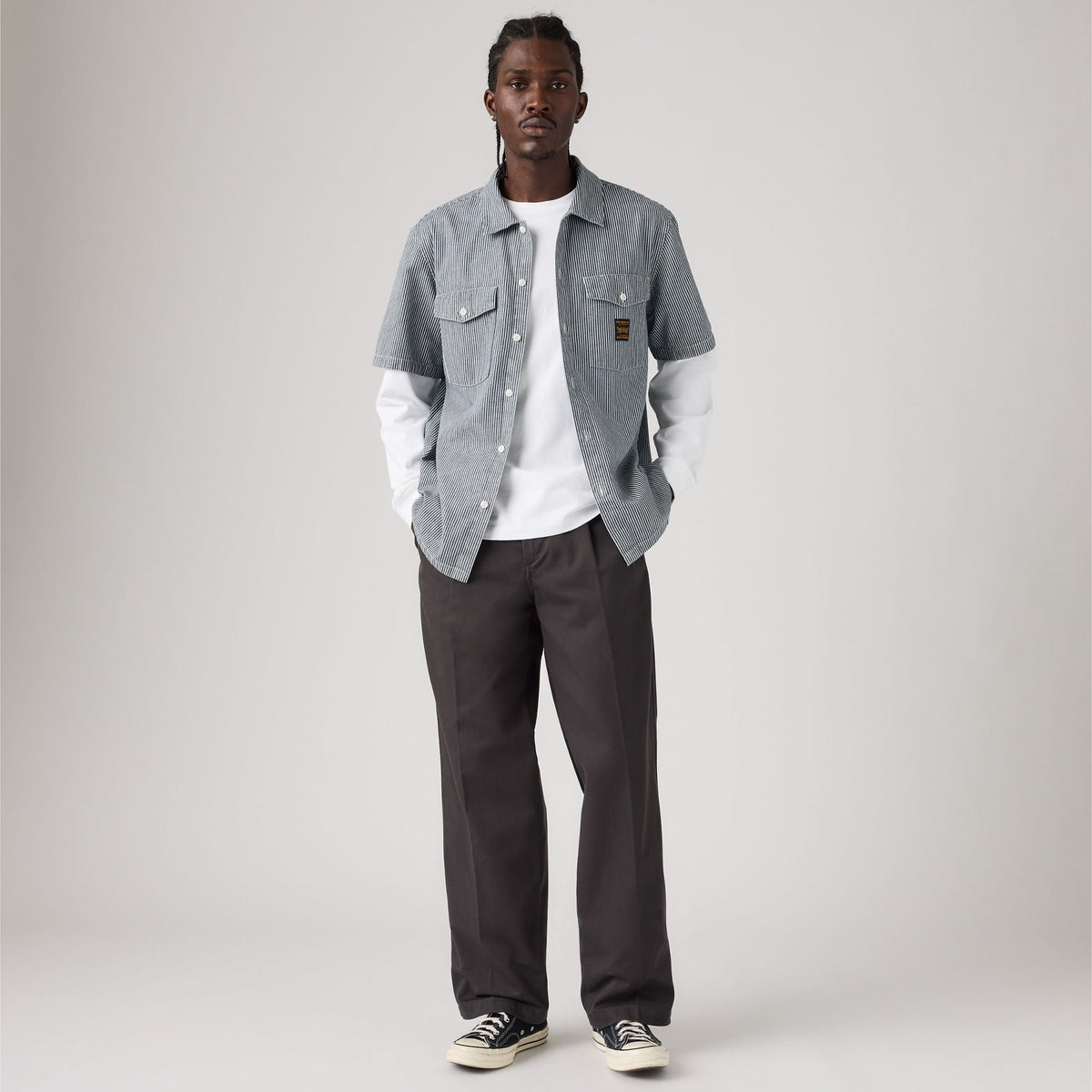 LEVI'S® MEN'S LOOSE PLEATED WORK CHINOS - GREY