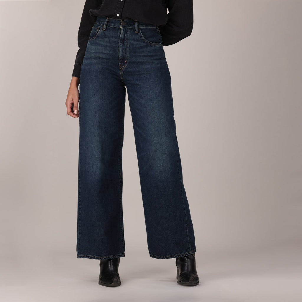 LEVI'S® WOMEN'S CINCH BAGGY JEANS - DARK INDIGO - WORN IN