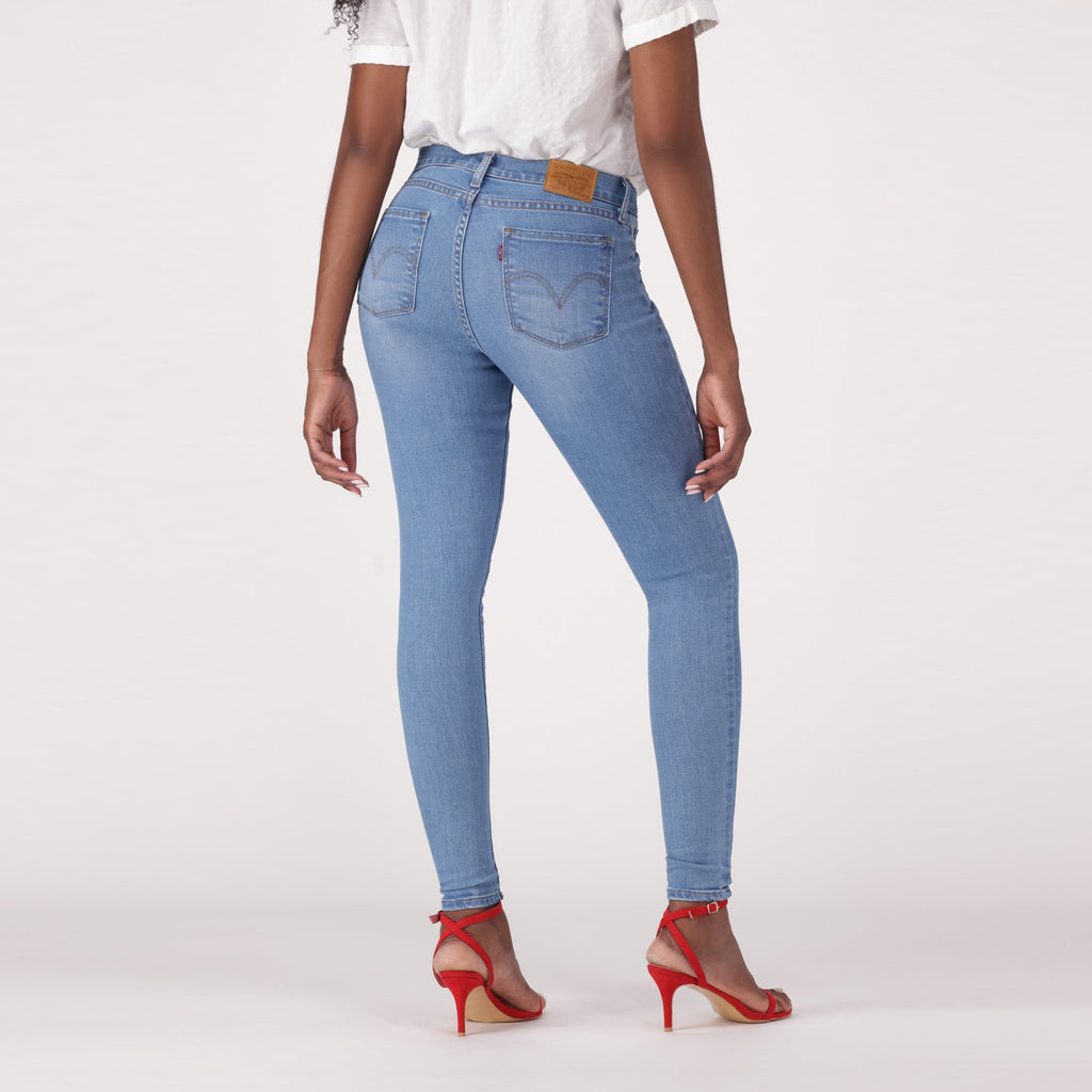 LEVI'S® WOMEN'S CURVY SUPER SKINNY  - MED INDIGO - WORN IN