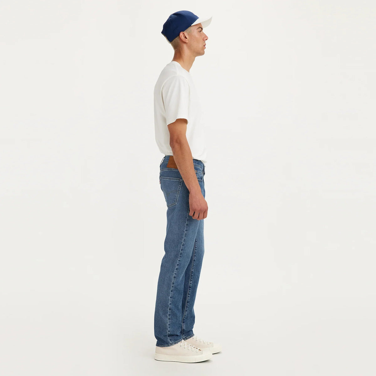 LEVI'S® MEN'S 511™ SLIM SELVEDGE JEANS - MEDIUM WASH