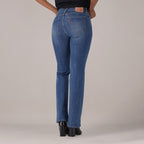 LEVI'S® WOMEN'S CURVY FLARE  - MED INDIGO - WORN IN