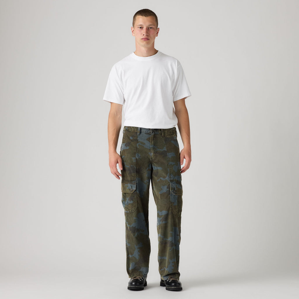 LEVI'S® MEN'S EXTRA BAGGY CARGOS - MULTI-COLOR