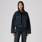 LEVI'S® WOMEN'S LOOSE CROP TRUCKER JACKET - MED INDIGO - WORN IN