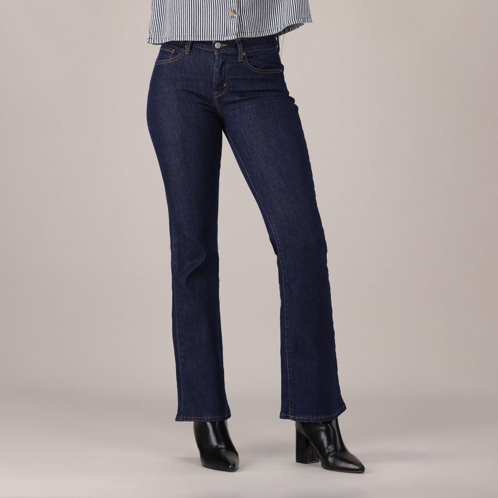 LEVI'S® WOMEN'S CURVY FLARE  - DARK INDIGO - FLAT FINISH