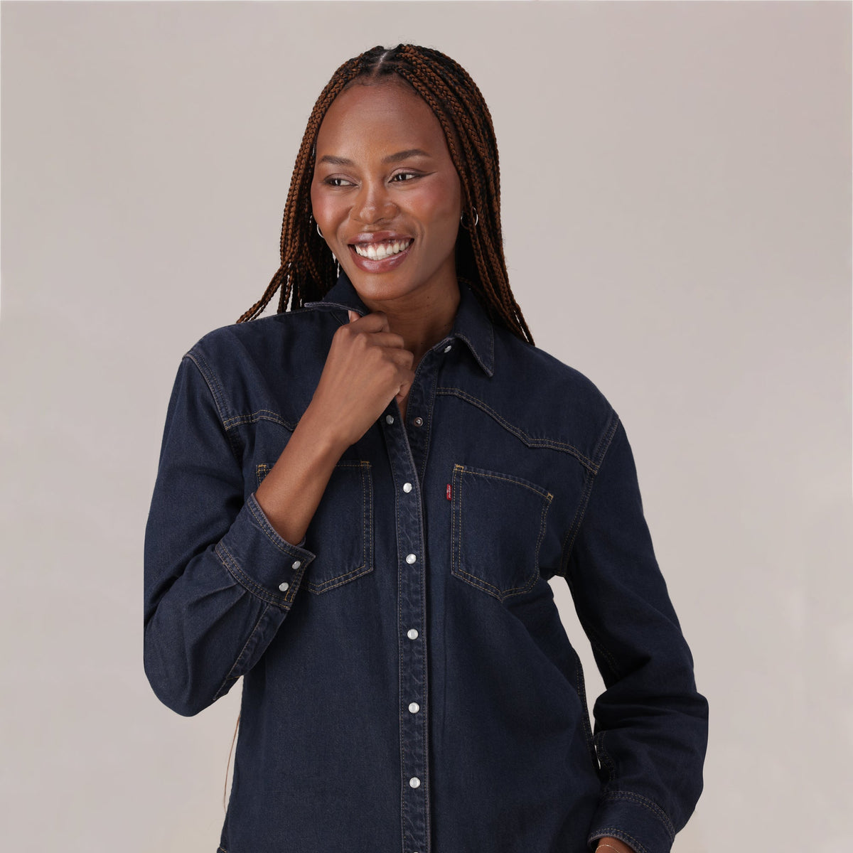 LEVI'S® WOMEN'S TEODORA WESTERN SHIRT - DARK INDIGO - WORN IN