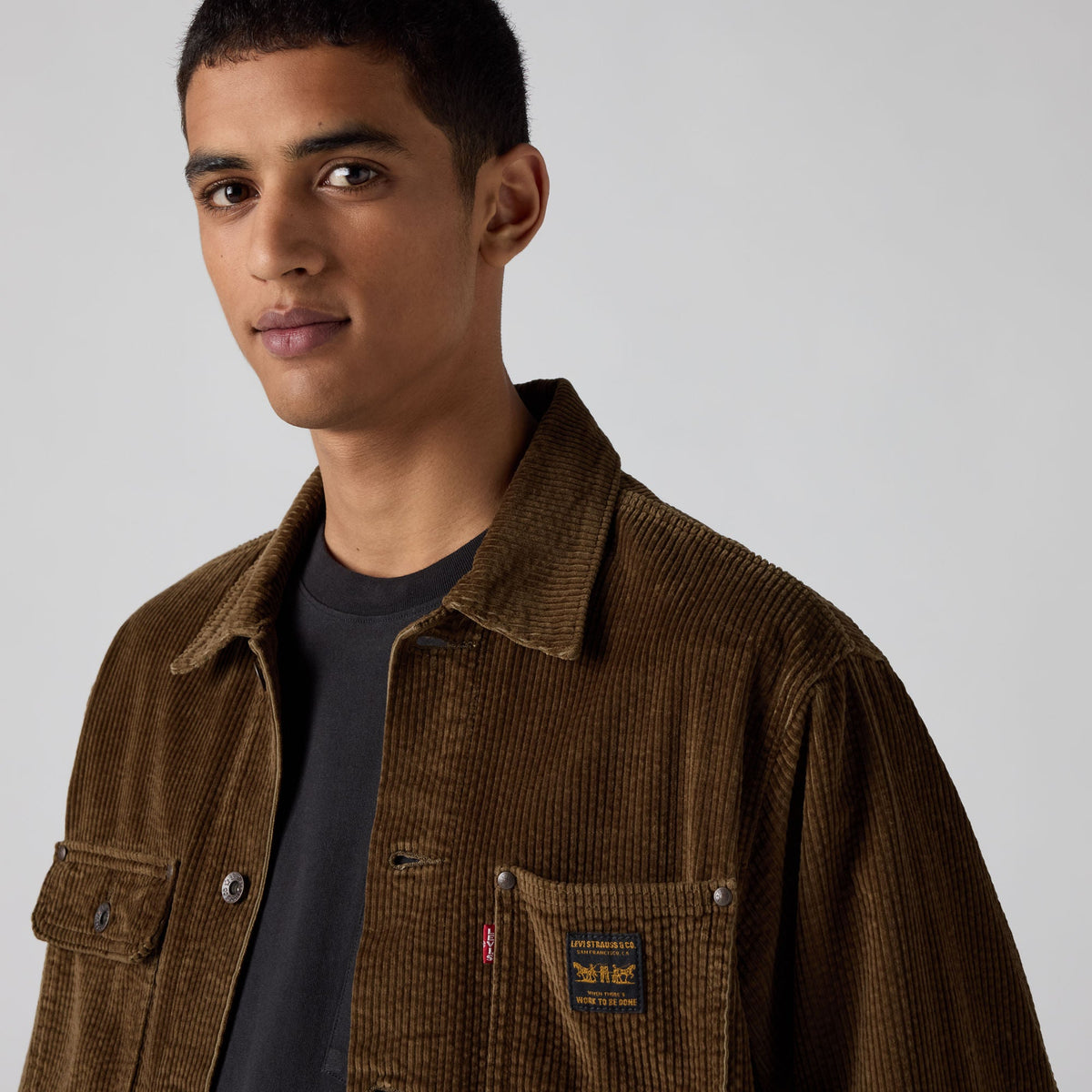 LEVI'S® MEN'S CORDUROY SUNRISE TRUCKER JACKET - MULTI-COLOR