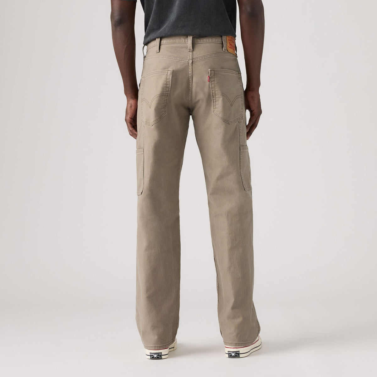 LEVI'S® MEN'S 555™ RELAXED CARPENTER - BROWN