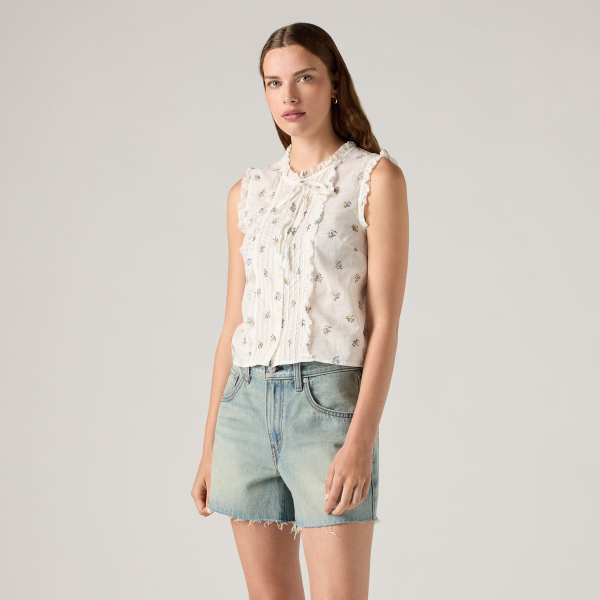 Levi's® Women's Shelby Sleeveless Slim Blouse - Multi-Color