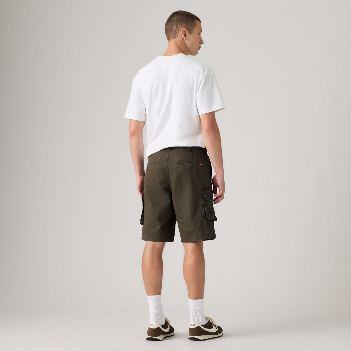 LEVI'S® MEN'S FISHING CARGO SHORTS - BROWN