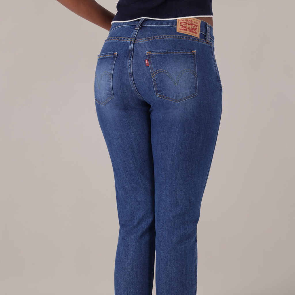 LEVI'S® WOMEN'S CURVY HIGH-RISE SUPER SKINNY  - MED INDIGO - WORN IN