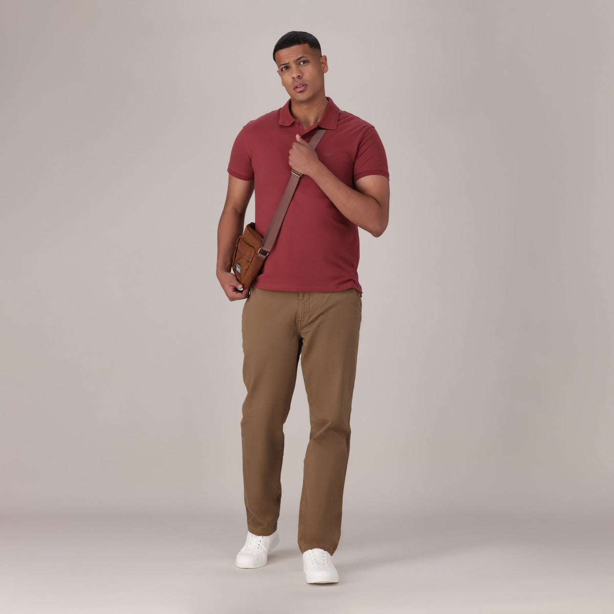 LEVI'S® MEN'S XX CHINO AUTHENTIC RELAXED CORDUROY - BROWN