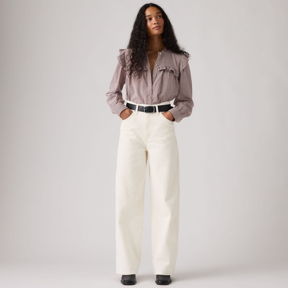 LEVI'S® WOMEN'S CINCH BAGGY JEANS - WHITE