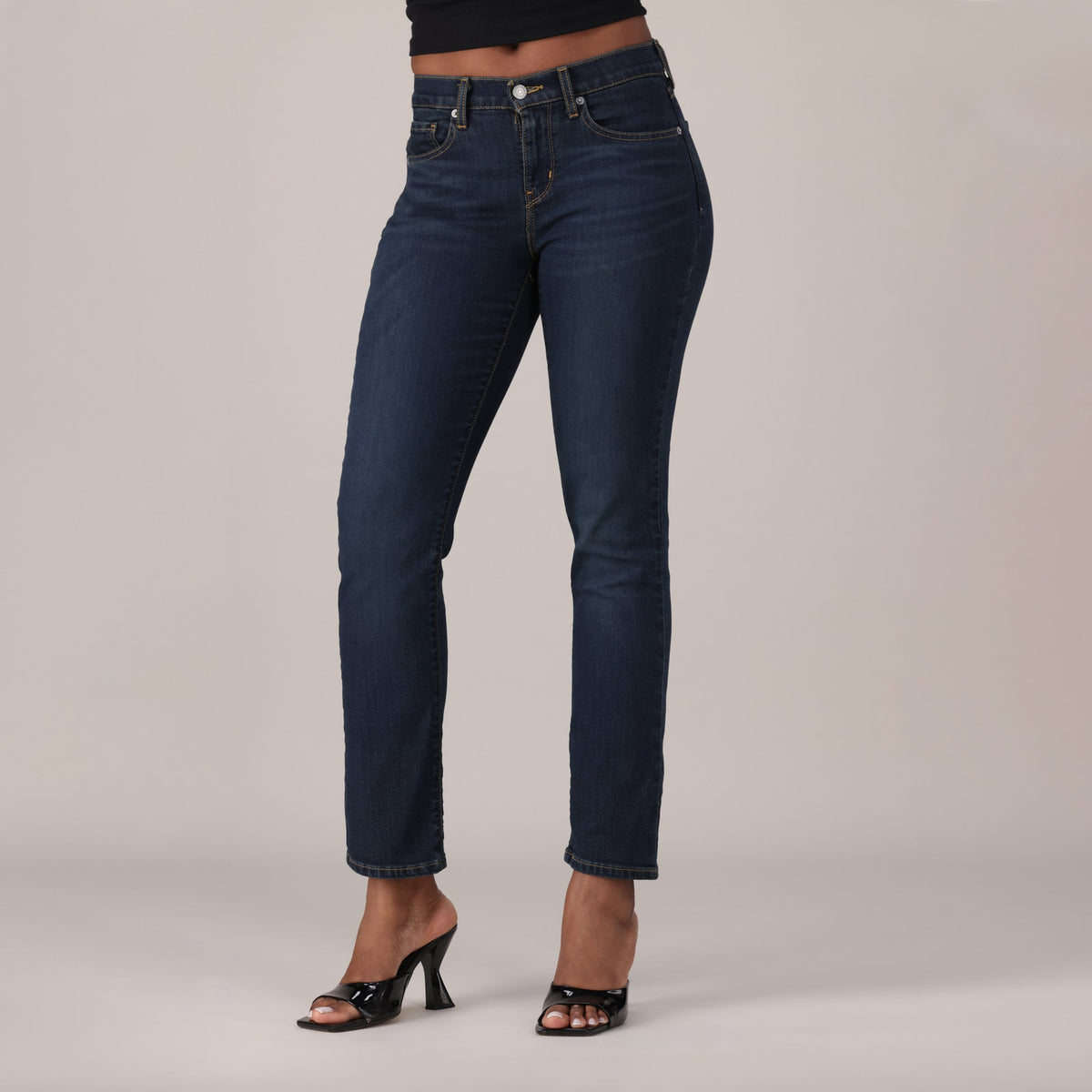 LEVI'S® WOMEN'S CURVY STRAIGHT  - DARK INDIGO - WORN IN