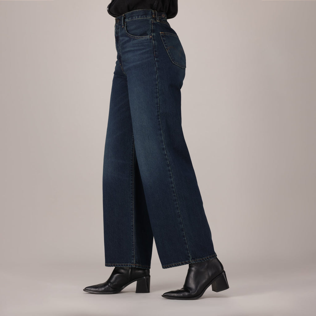 LEVI'S® WOMEN'S CINCH BAGGY JEANS - DARK INDIGO - WORN IN