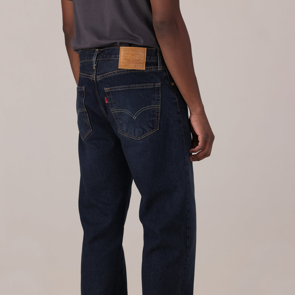 LEVI'S® MEN'S 555™ RELAXED STRAIGHT JEANS - DARK INDIGO - WORN IN