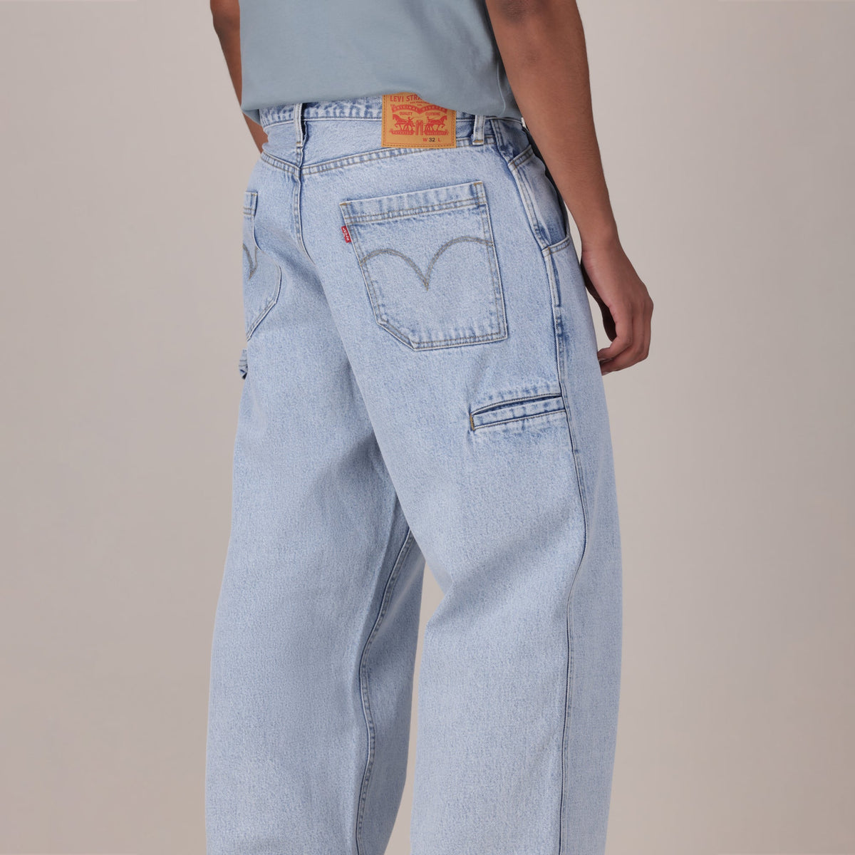 LEVI'S® MEN'S EXTRA BAGGY UTILITY - LIGHT INDIGO - WORN IN