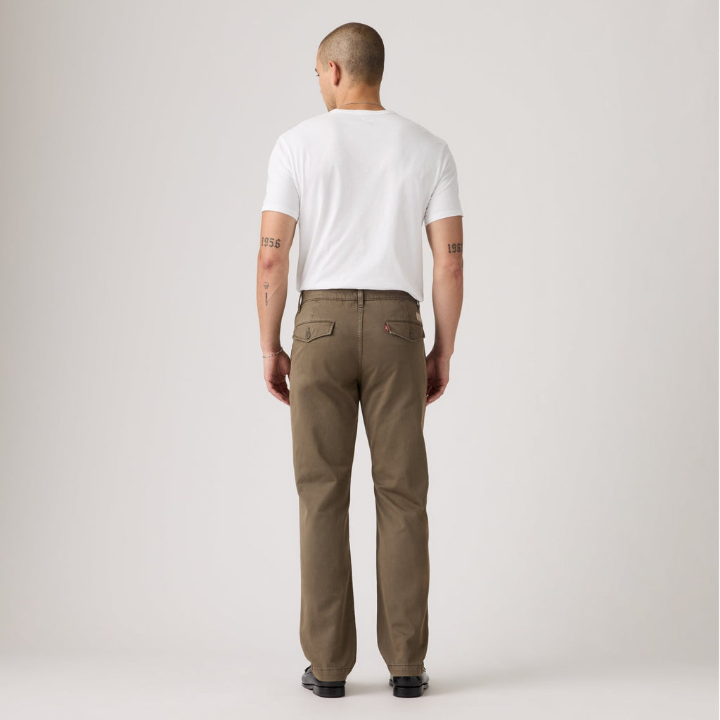 LEVI'S® MEN'S XX CHINO AUTHENTIC RELAXED - BROWN