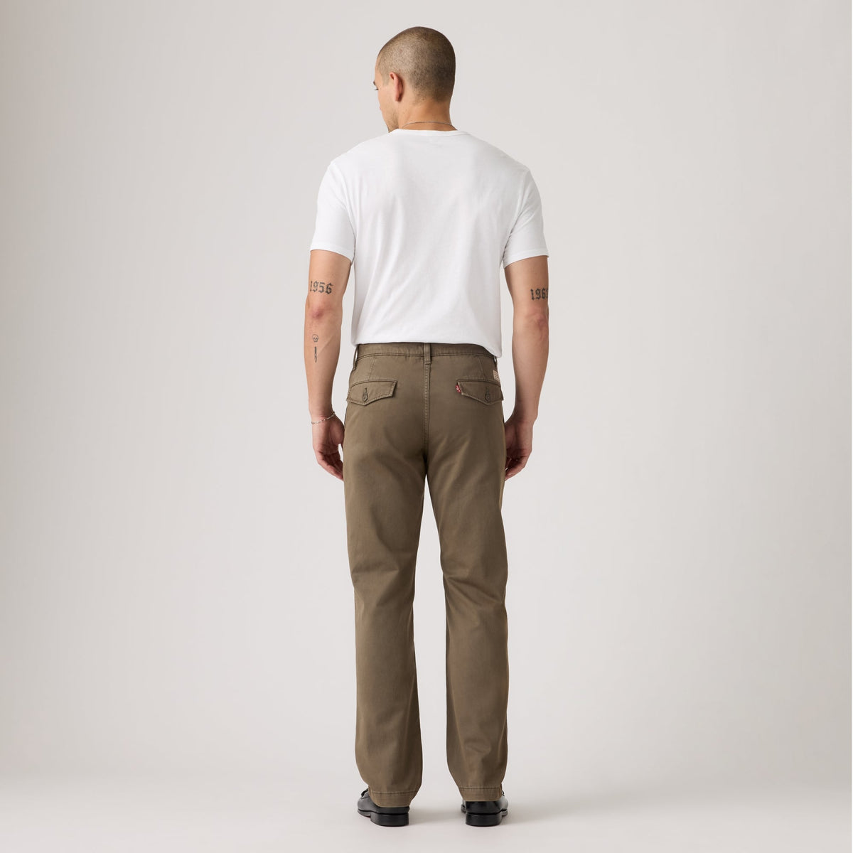 LEVI'S® MEN'S XX CHINO AUTHENTIC RELAXED - BROWN