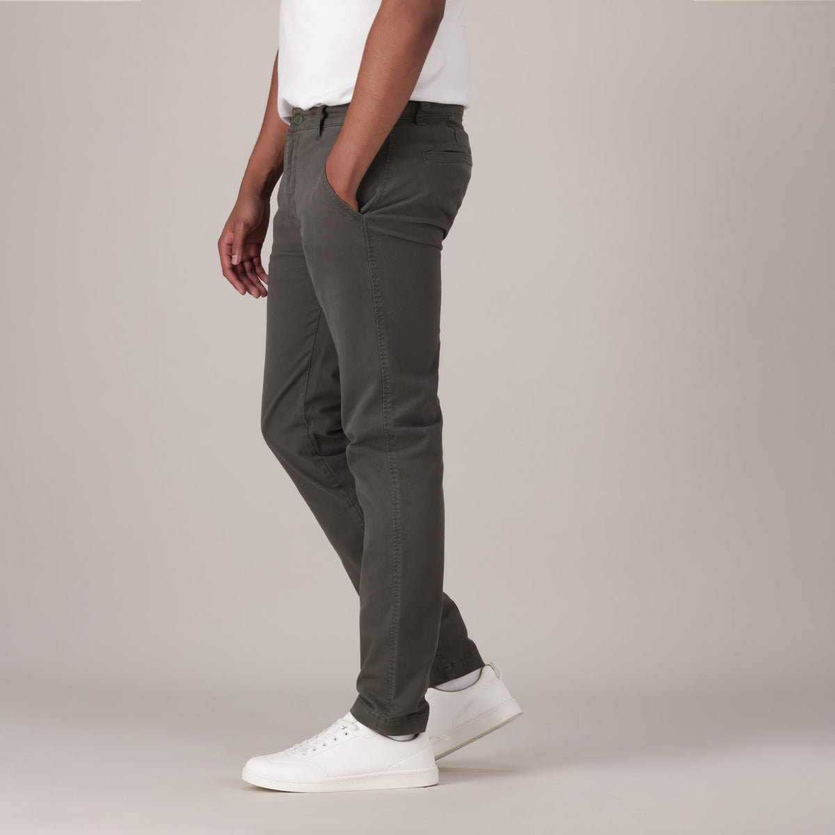 LEVI'S® MEN'S XX CHINO STANDARD TAPER  - GREEN