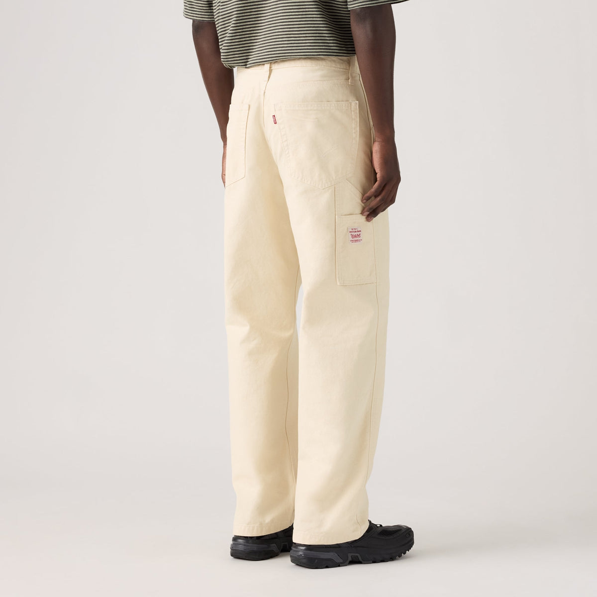 LEVI'S® MEN'S 568™ LOOSE STRAIGHT CARPENTER - NEUTRAL